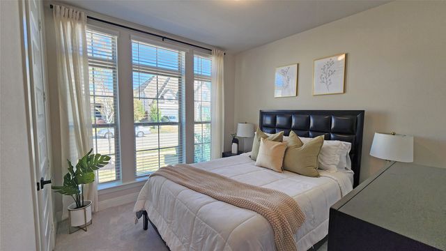 4029 Crepe Myrtle Street, Aubrey, TX 76227