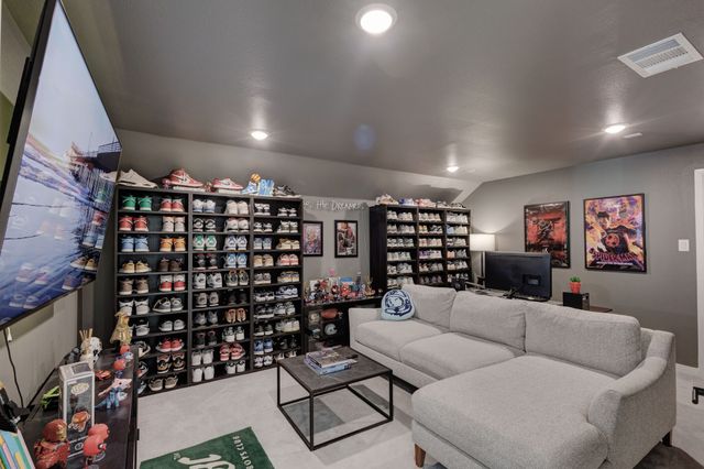 4029 Crepe Myrtle Street, Aubrey, TX 76227