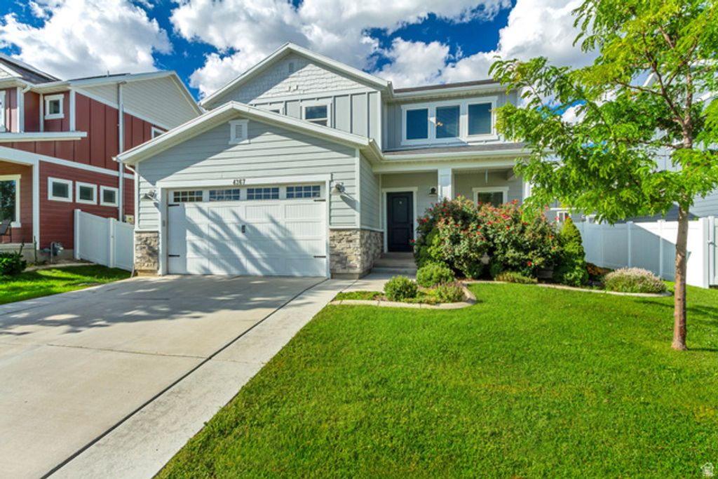 4367 E GOLDEN OAK LN, Eagle Mountain, UT 84005 — exterior