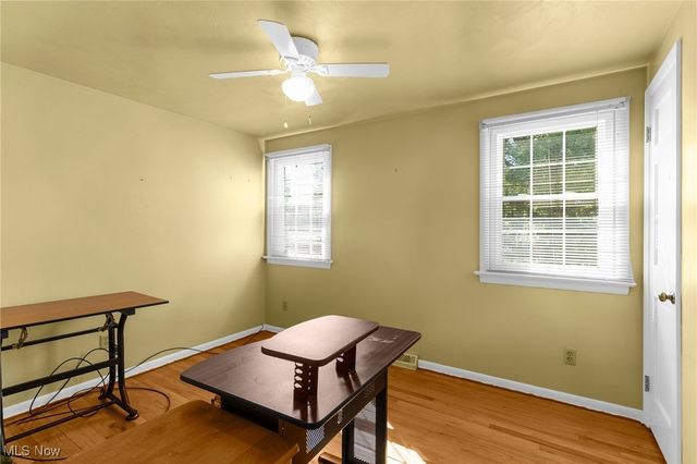 6137 Acatello Place, Poland, OH 44514