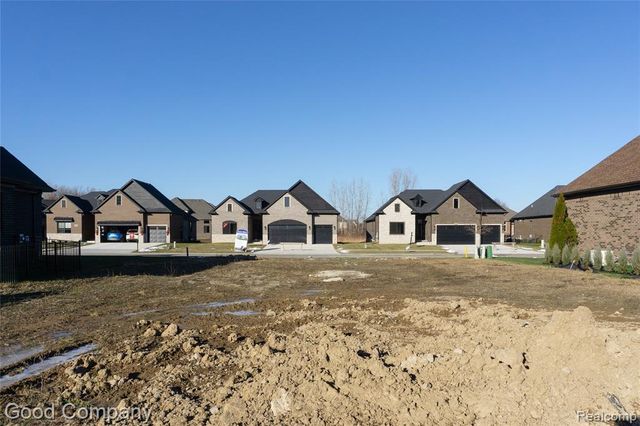 19324 Springbrook Drive, Macomb, MI 48044