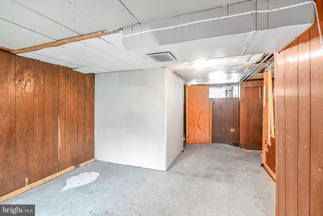 626 E RAYMOND ST, Philadelphia, PA 19120