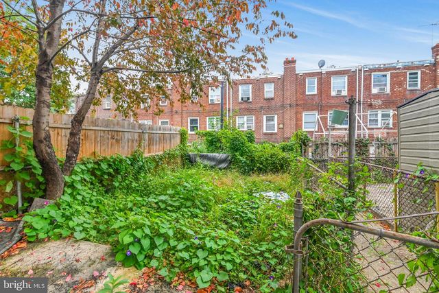 626 E RAYMOND ST, Philadelphia, PA 19120
