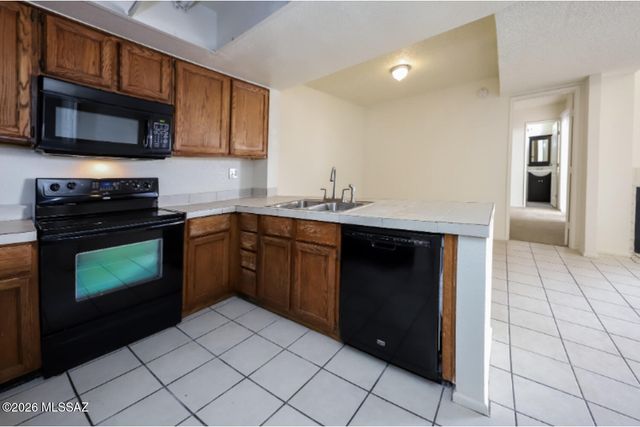 8629 N Katapa Trail, Tucson, AZ 85742