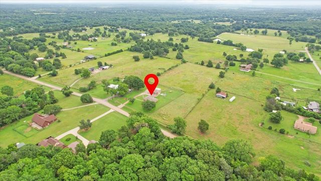 3472 Desvoignes Road, Denison, TX 75021