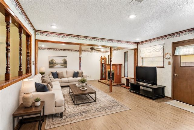 3472 Desvoignes Road, Denison, TX 75021