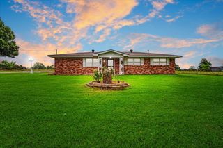 3472 Desvoignes Road, Denison, TX 75021