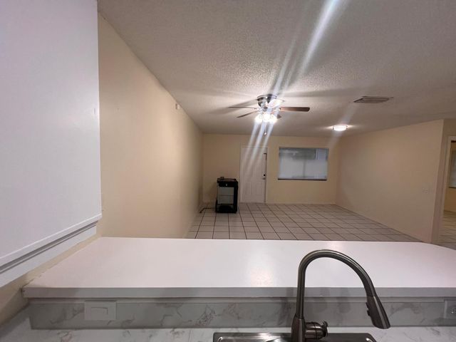 5320 Elmhurst Road B, West Palm Beach, FL 33417