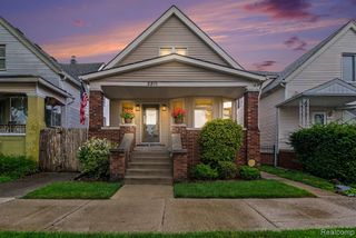 2201 Trowbridge Street, Hamtramck, MI 48212