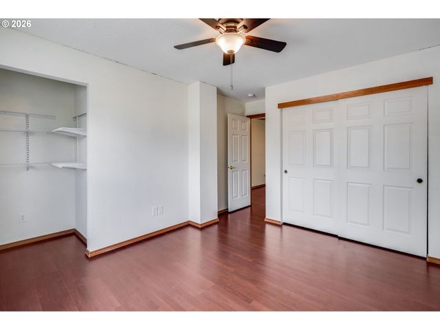 14134 E BURNSIDE St 2, Portland, OR 97233