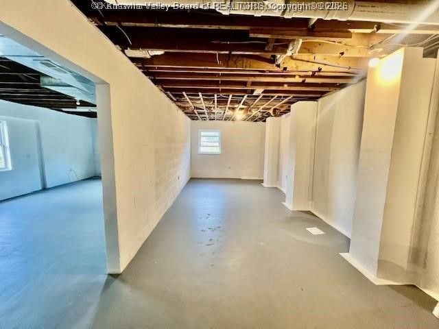 403 Hodges Road, Hurricane, WV 25526