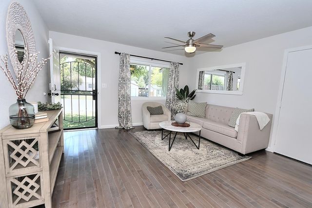 7016 Bobby St, Orangevale, CA 95662