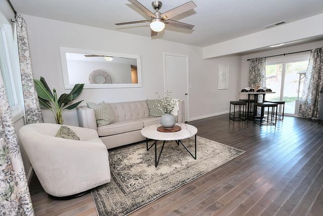 7016 Bobby St, Orangevale, CA 95662