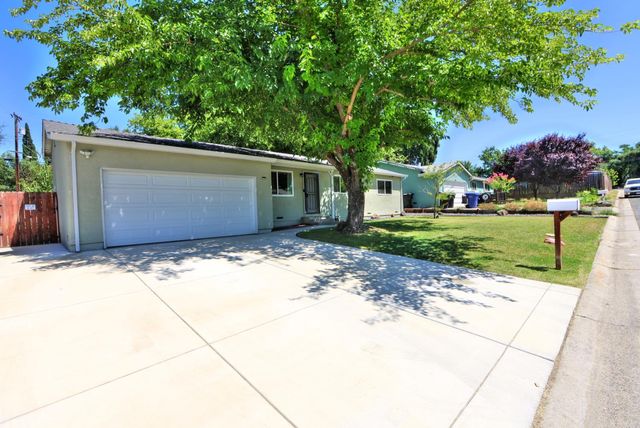 7016 Bobby St, Orangevale, CA 95662