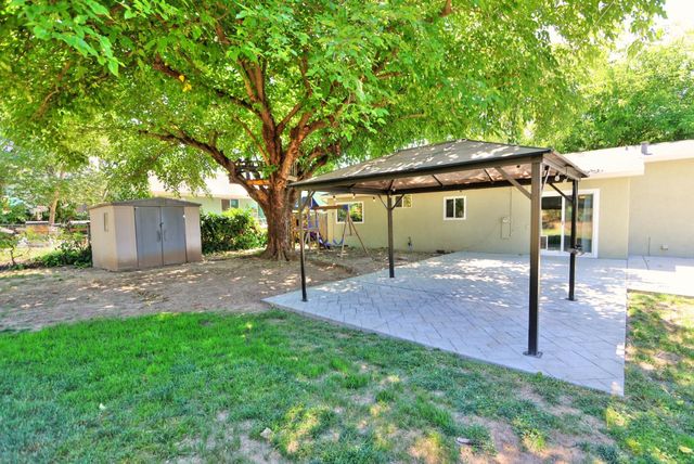 7016 Bobby St, Orangevale, CA 95662