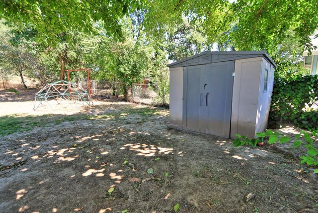 7016 Bobby St, Orangevale, CA 95662