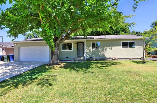 7016 Bobby St, Orangevale, CA 95662