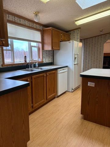 35532 M 40, Paw Paw, MI 49079