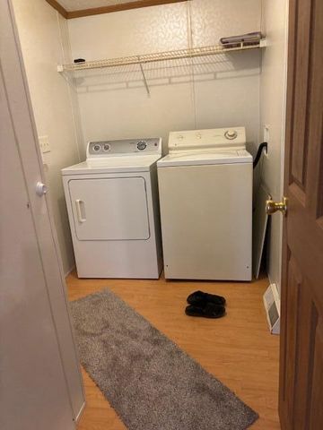 35532 M 40, Paw Paw, MI 49079