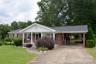 5799 Harmony Grove Road, Nebo, NC 28761