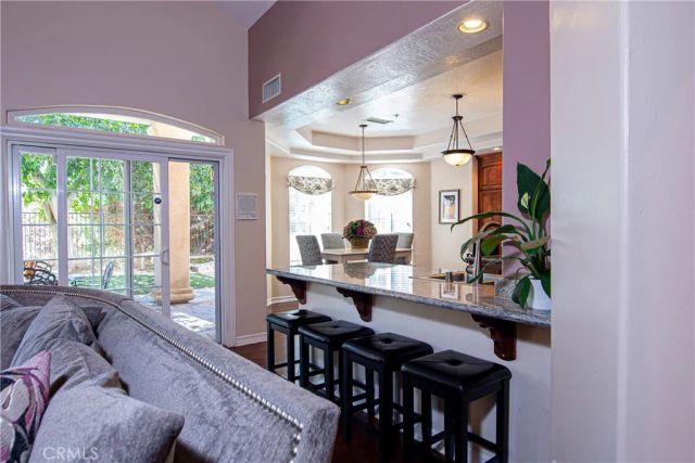 7361 Via Vista, Riverside, CA 92506