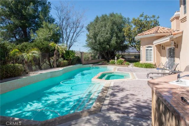 7361 Via Vista, Riverside, CA 92506