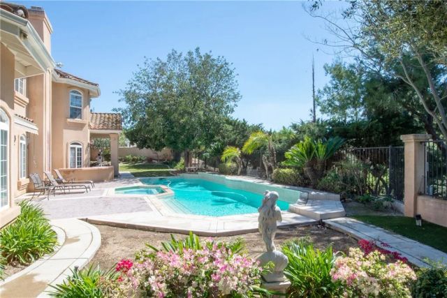 7361 Via Vista, Riverside, CA 92506