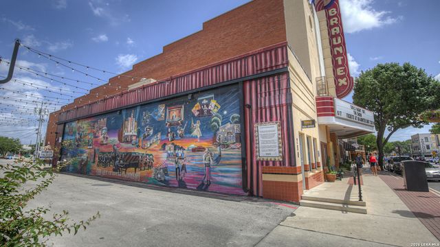 727 FLORENCE ROAD, New Braunfels, TX 78130