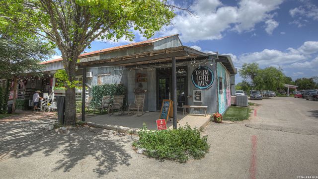 727 FLORENCE ROAD, New Braunfels, TX 78130
