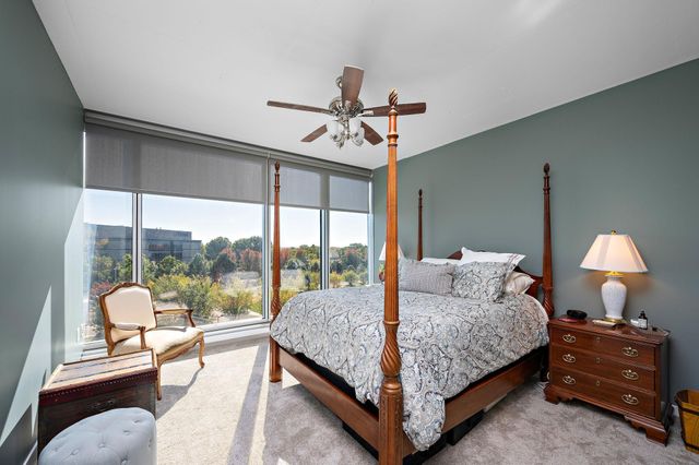 8161 33rd Avenue S 508, Bloomington, MN 55425