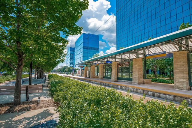 8161 33rd Avenue S 508, Bloomington, MN 55425