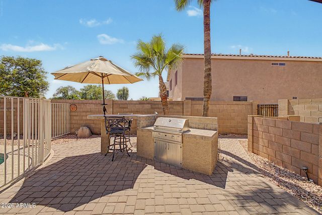9315 W PALMER Drive, Peoria, AZ 85345