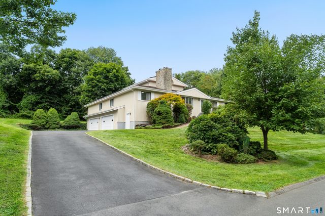 223 Sterling Road, Trumbull, CT 06611