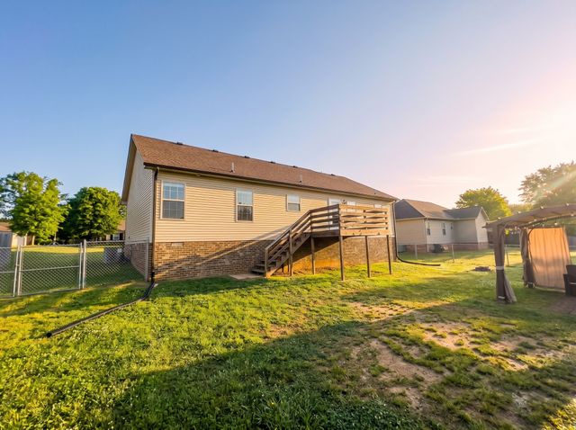 207 Jordan Ave, Shelbyville, TN 37160