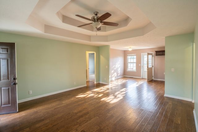 207 Jordan Ave, Shelbyville, TN 37160