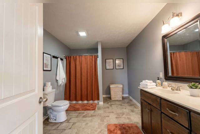 207 Jordan Ave, Shelbyville, TN 37160