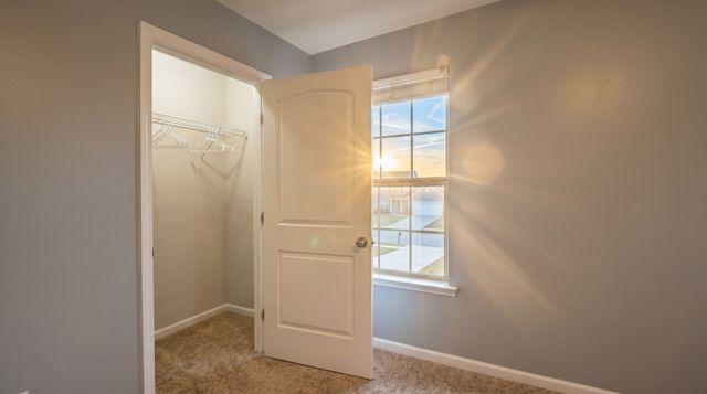 207 Jordan Ave, Shelbyville, TN 37160