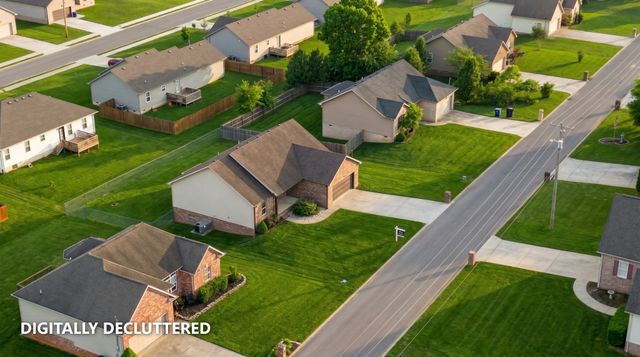 207 Jordan Ave, Shelbyville, TN 37160