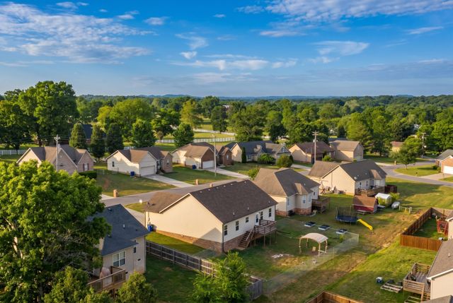 207 Jordan Ave, Shelbyville, TN 37160