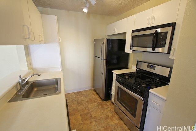 91-243 Hanapouli Circle 23C, Ewa Beach, HI 96706