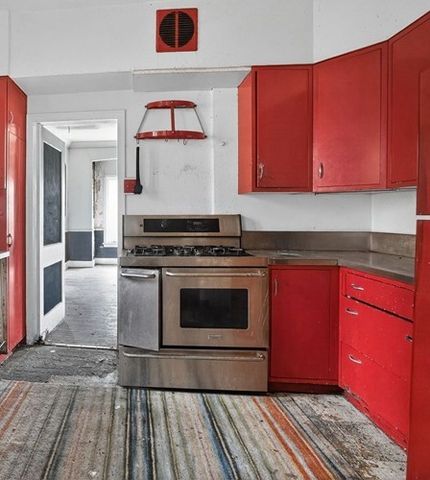 3604 Brighton Rd, E Pittsburgh, PA 15212