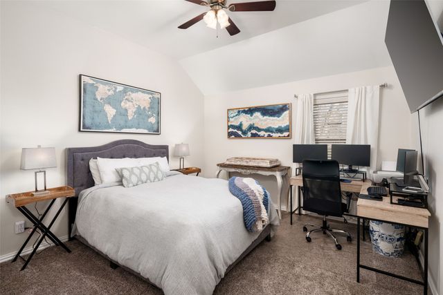 634 Half Moon Way, Runaway Bay, TX 76426