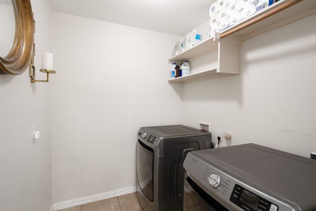 634 Half Moon Way, Runaway Bay, TX 76426