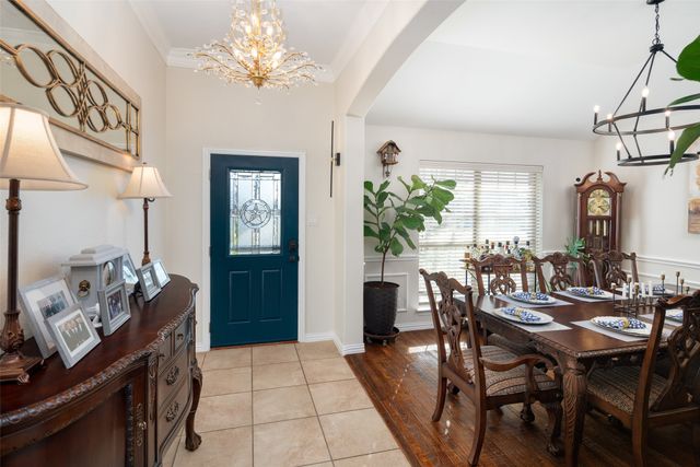 634 Half Moon Way, Runaway Bay, TX 76426