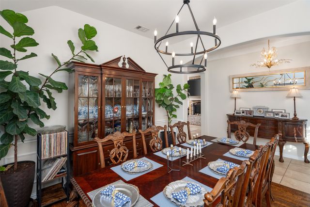 634 Half Moon Way, Runaway Bay, TX 76426