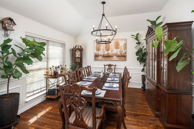 634 Half Moon Way, Runaway Bay, TX 76426