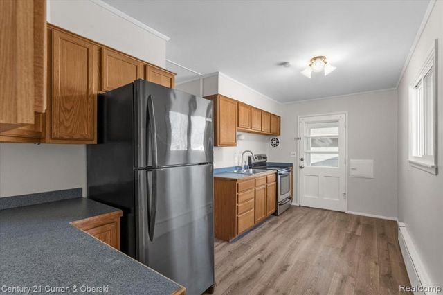 2269 S Circle Drive, Ann Arbor, MI 48103