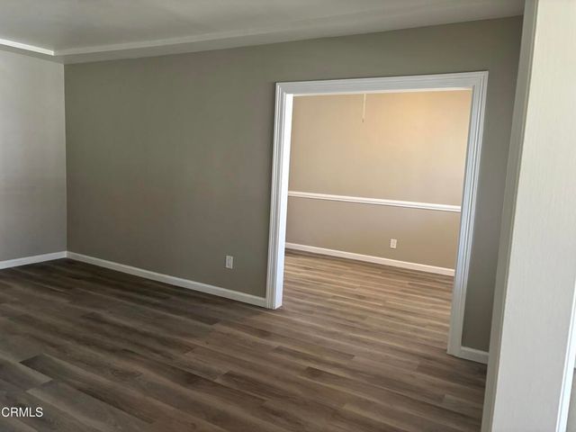 10822 Hartsook Street 1, Los Angeles, CA 91601
