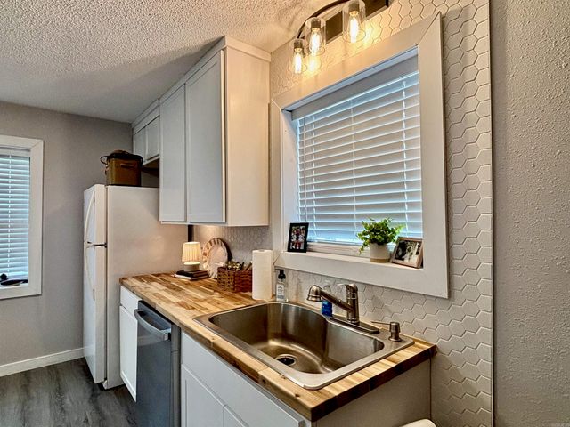 202 W Hazel St, Walnut Ridge, AR 72476