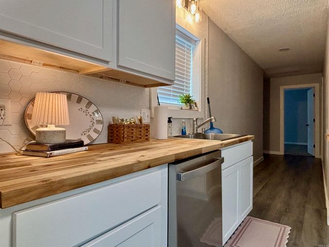 202 W Hazel St, Walnut Ridge, AR 72476